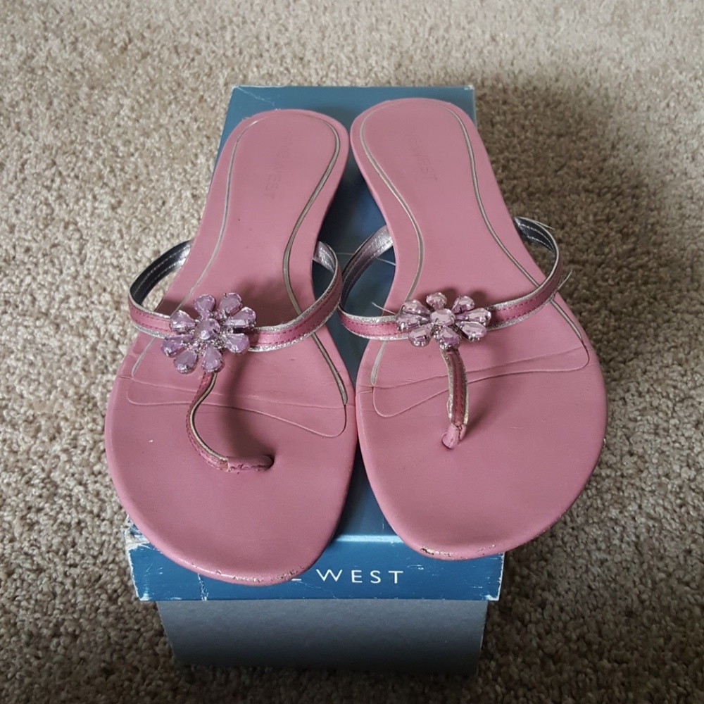 Nine West Pink Slippers